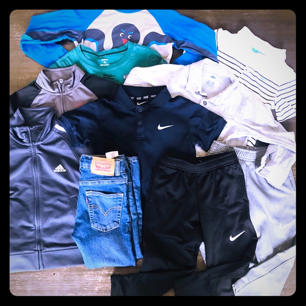 🔷10 PIECE LOT OF BOYS CLOTHES  (SIZE 4T) 🔷